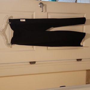 Old Navy Black size: Large high waisted pull on pixie wide leg pants